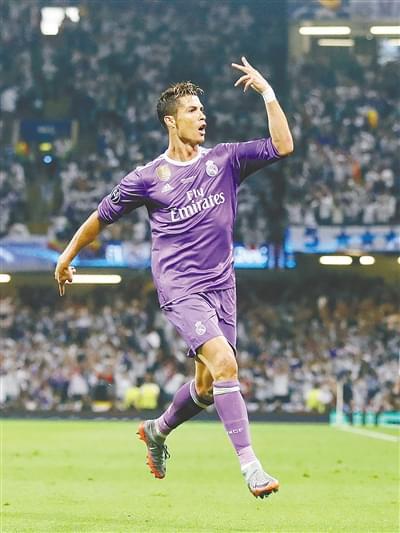 以巨额条件, 时连续, 万欧年薪 以巨额条件, 时连续, 万欧年薪