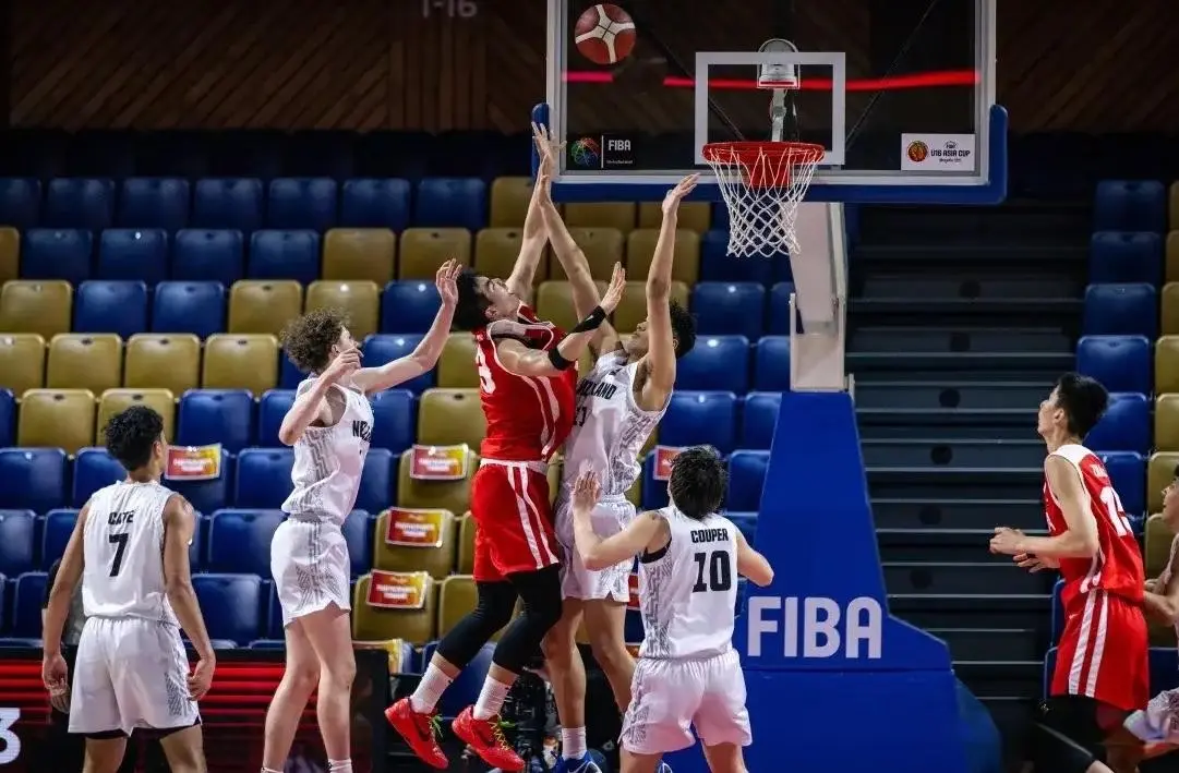 很强的威慑, AA, 崛起