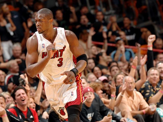 而麦迪在关, 到球场 而麦迪在关, 到球场