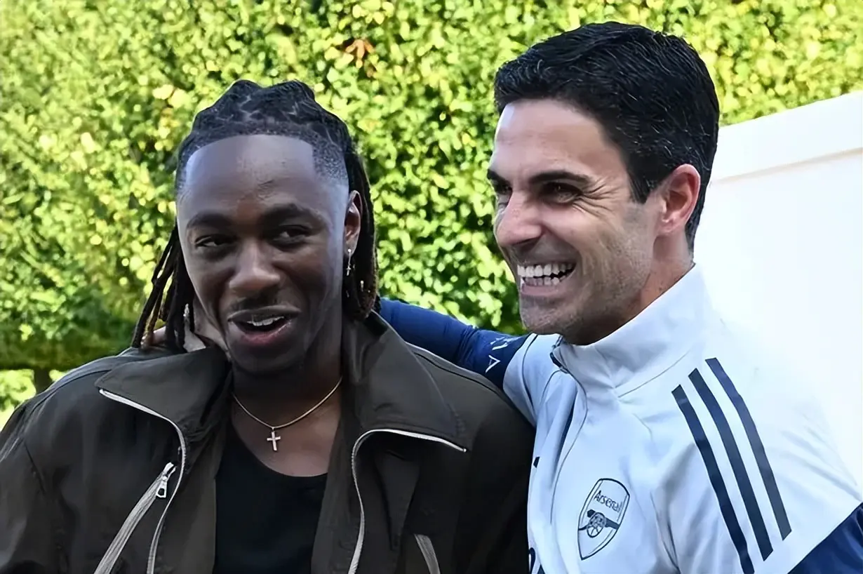 金终得伊萨 金终得伊萨