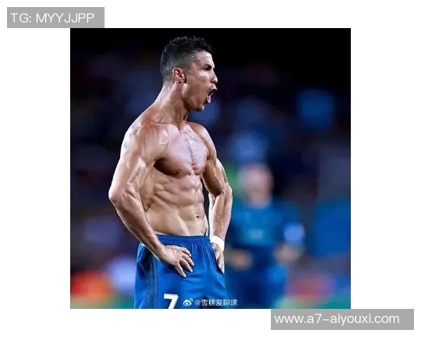 40岁C罗晒“魔鬼身材”，马斯克谈论：“我想我需求训练一下了”